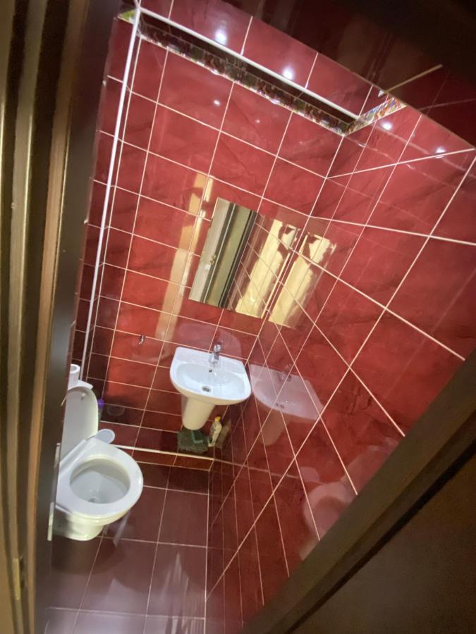 Ultra Central Double Room Appartment In キシナウ エクステリア 写真